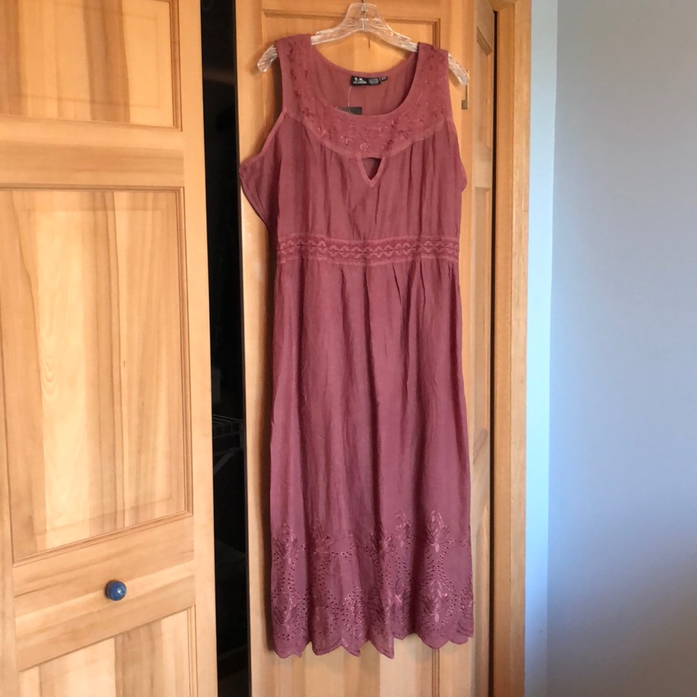 Cotton Sundress with embroidered detail